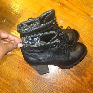 Steve Madden Black Lace Up Boots